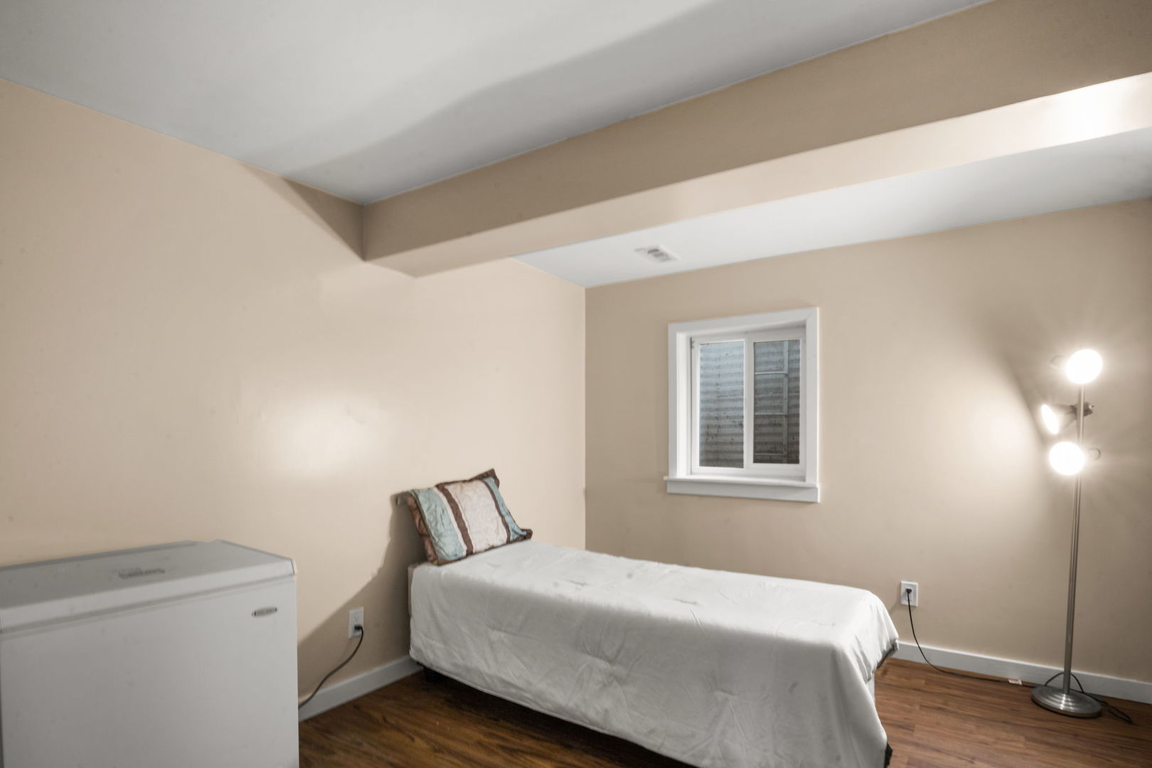 13 Dumbarton Oaks Place Property Photo 26