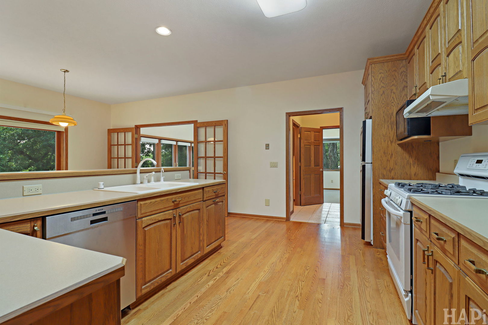 2215 N Elmkirk Park Property Photo 15