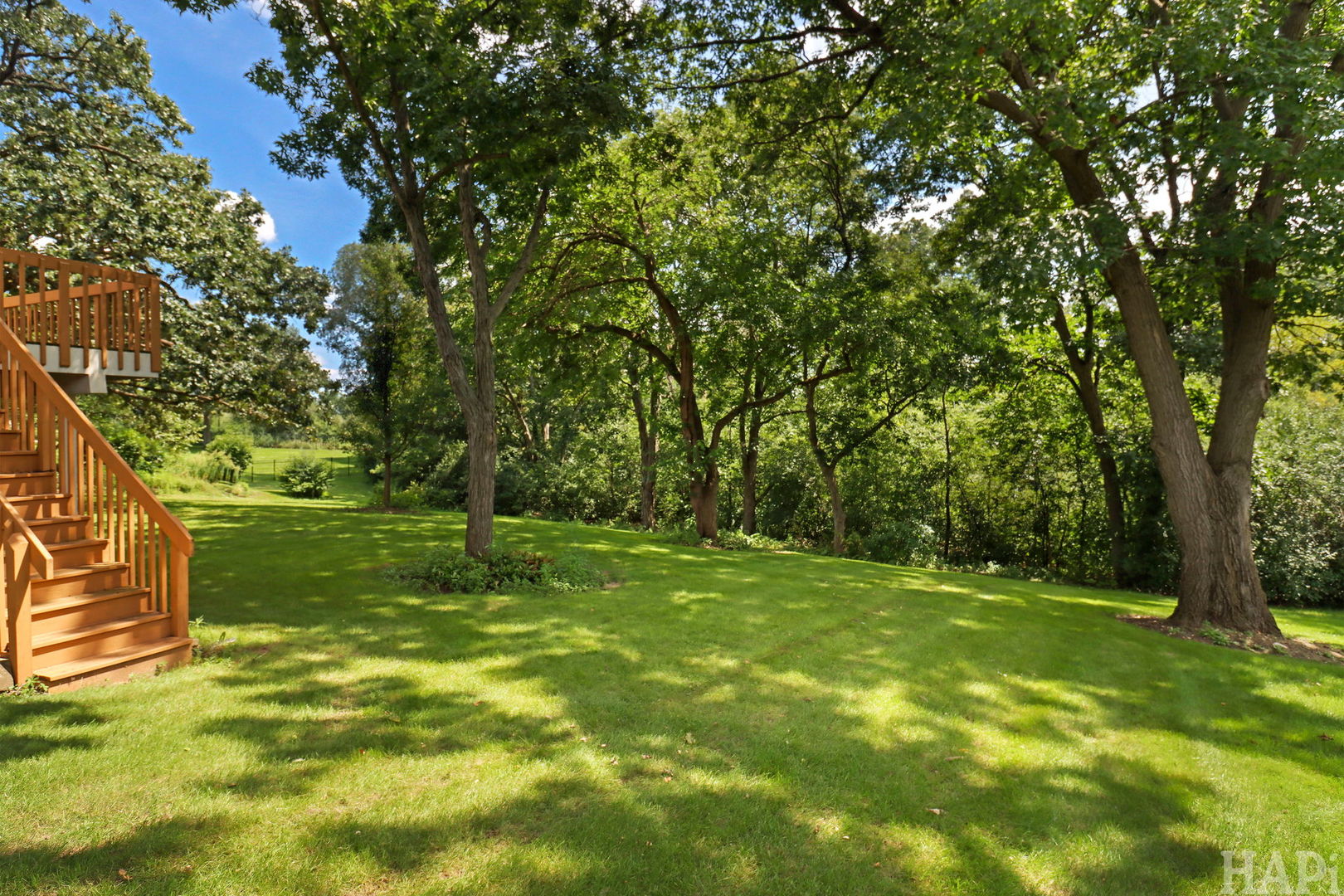 2215 N Elmkirk Park Property Photo 32
