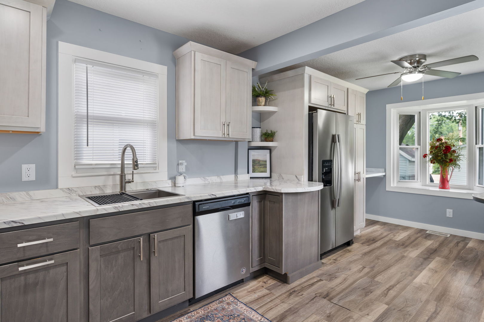1920 32nd Street Property Photo 7