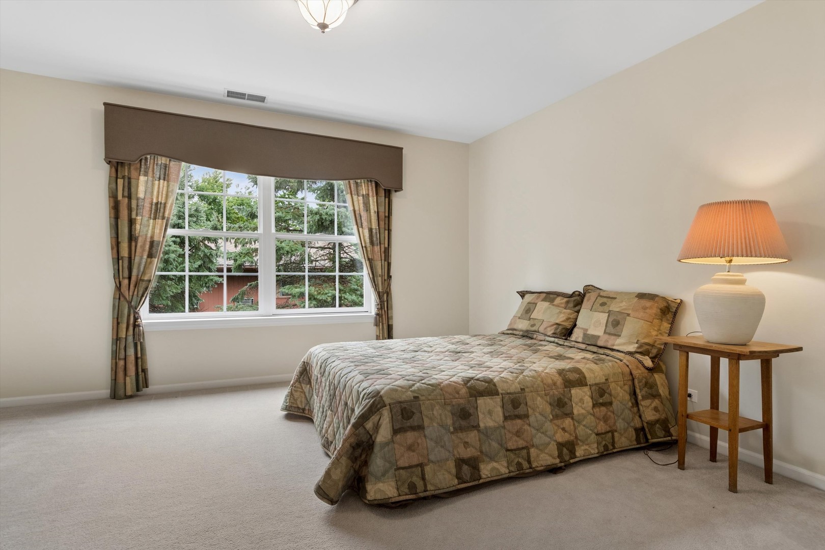 1204 Ashbrook Court Property Photo 25