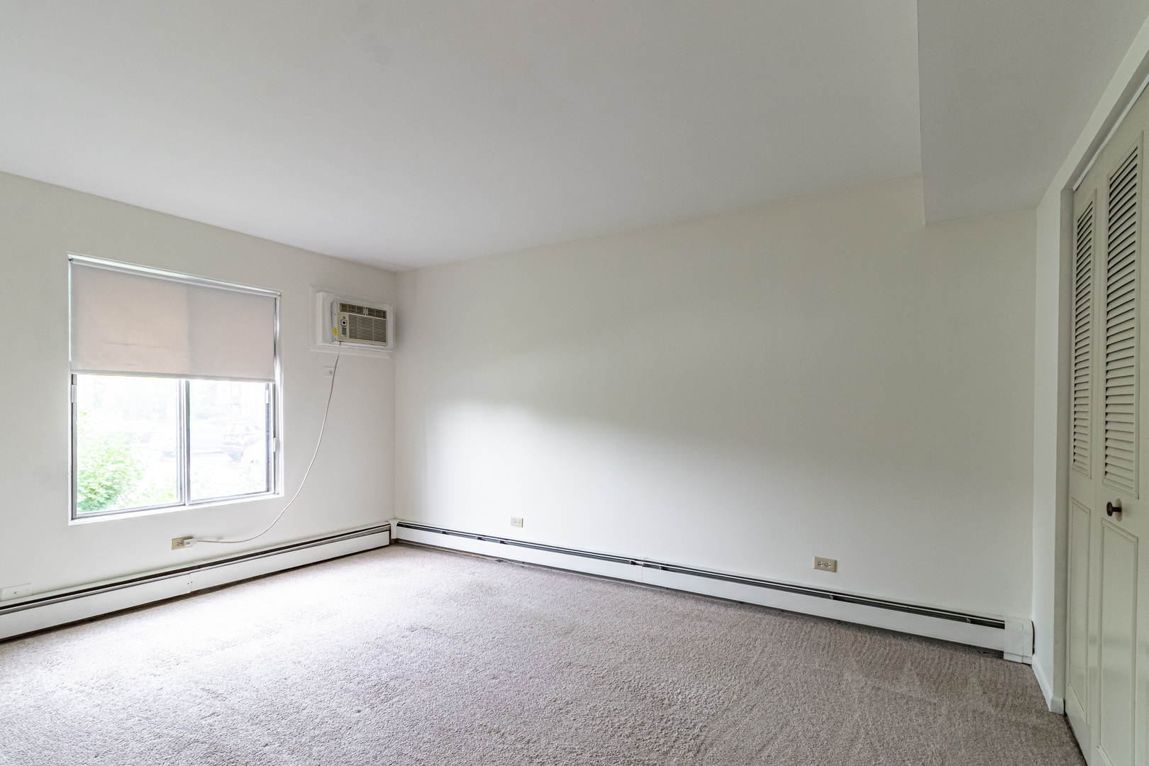 1004 Centurion Lane 4 Property Photo 10