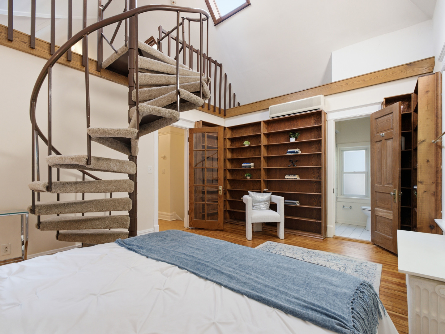 12730257 Property Photo 16