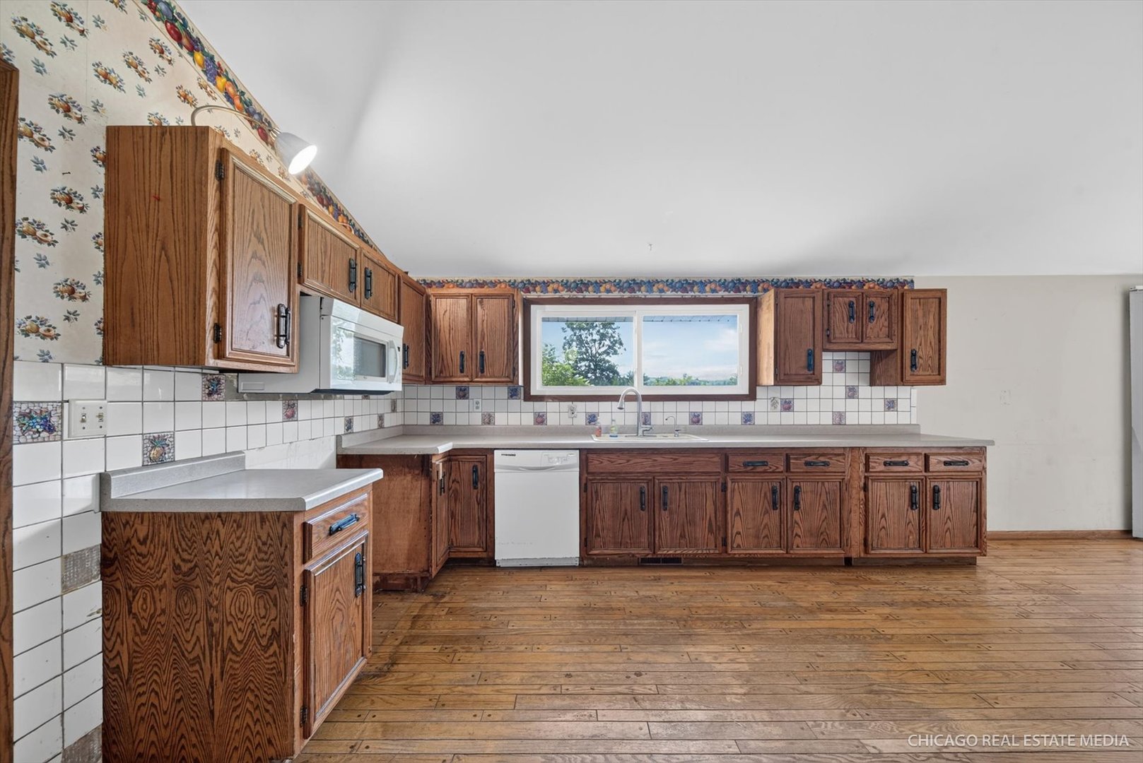 18817 W Union Road Property Photo 8
