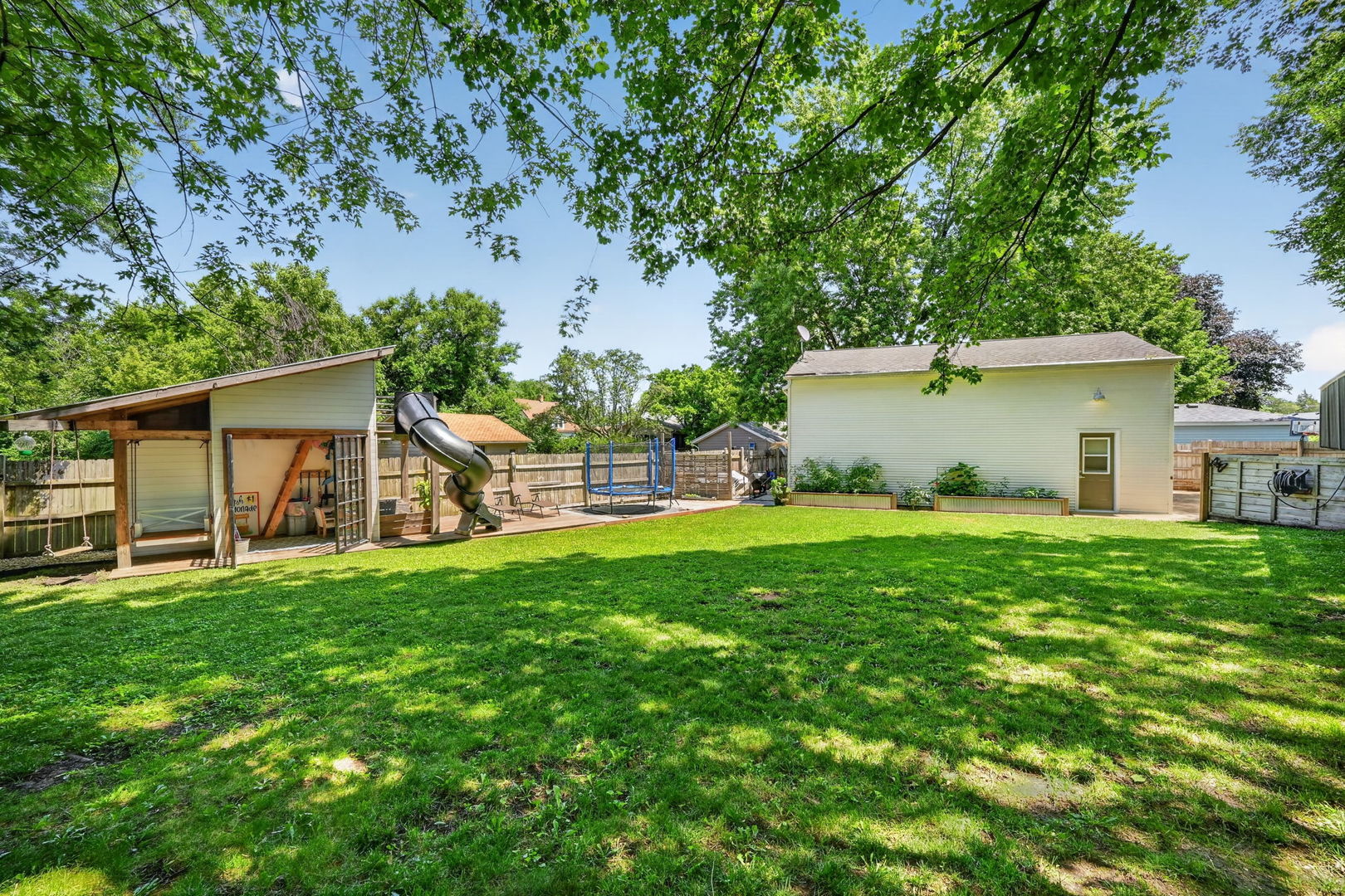 1212 Dean Street Property Photo 17