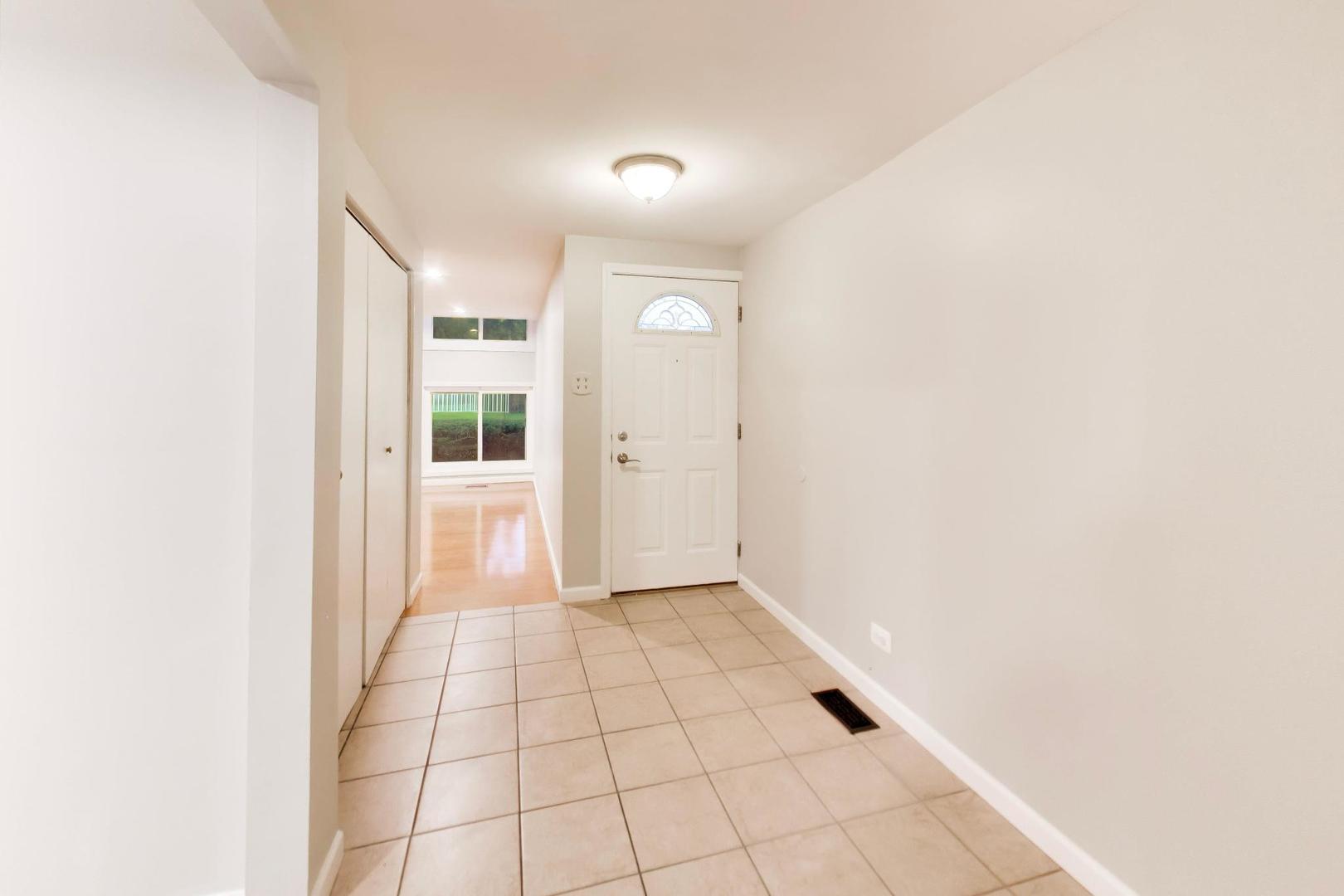2117 E Gregory Street Property Photo 3