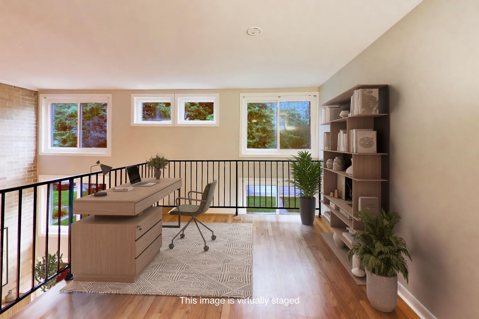 2117 E Gregory Street Property Photo 16