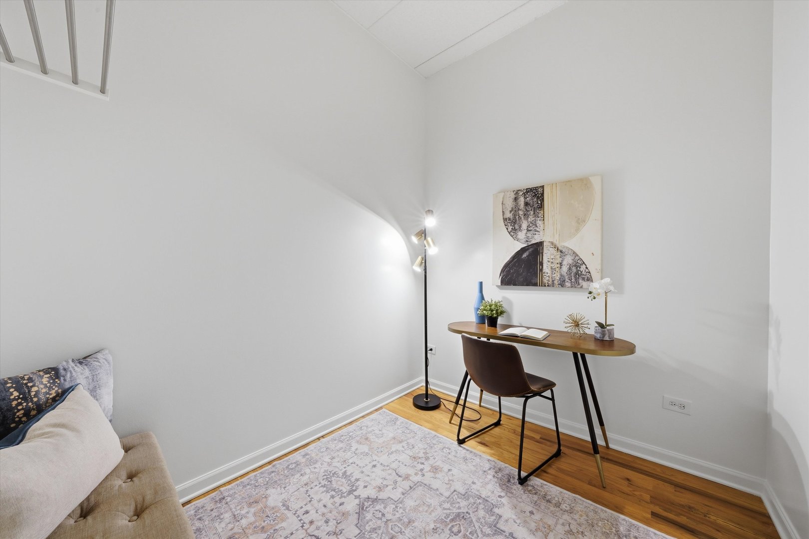1919 S Michigan Avenue 208 Property Photo 19