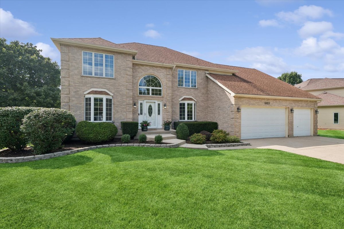 1853 Morgan Circle Property Photo 1