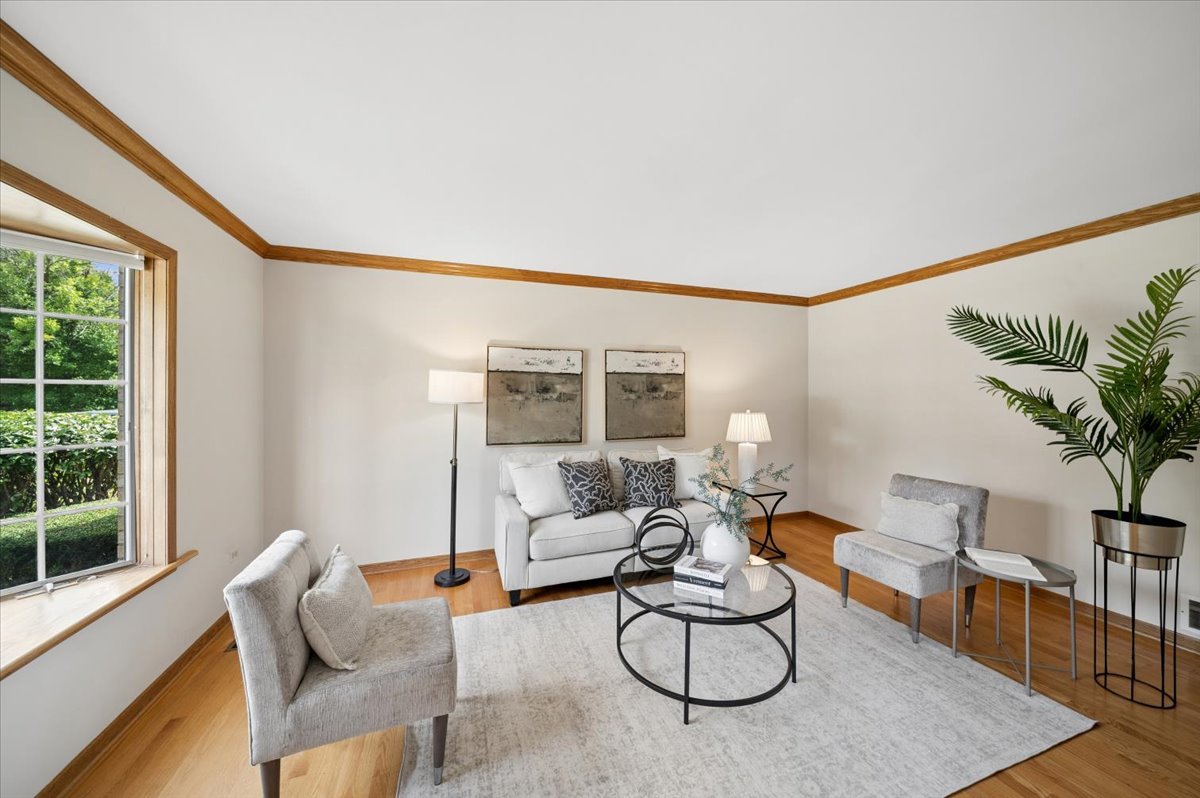1853 Morgan Circle Property Photo 3