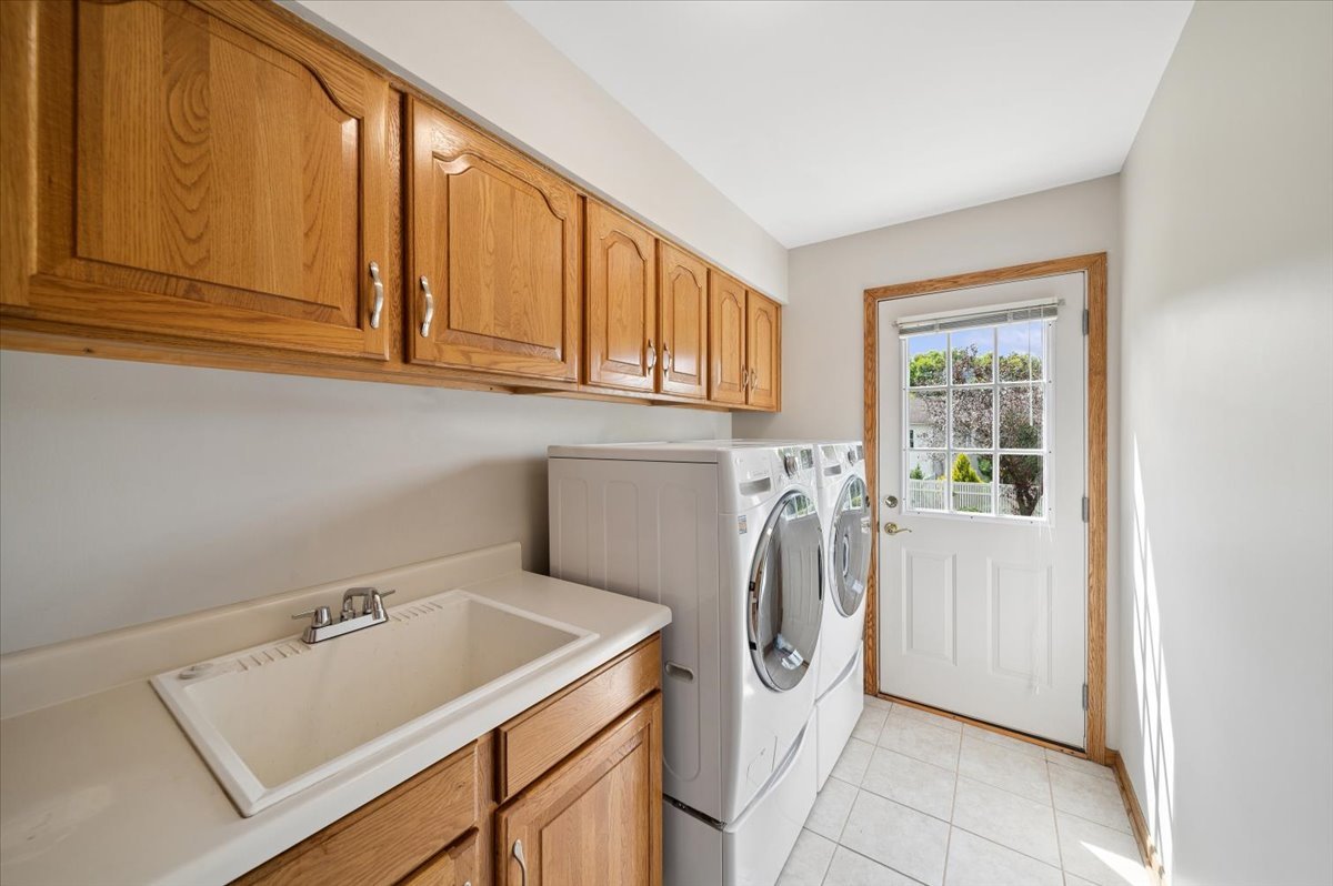 1853 Morgan Circle Property Photo 11