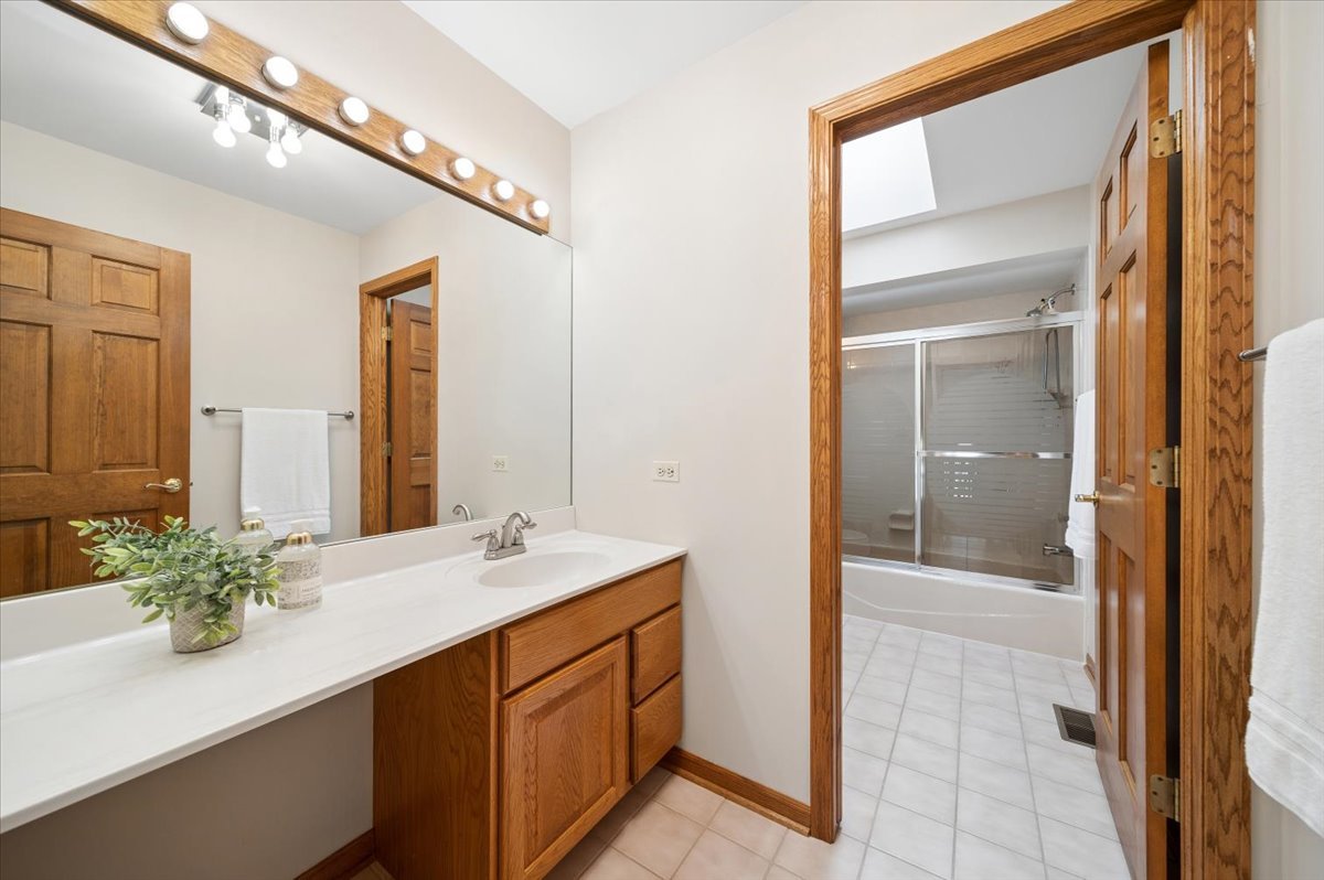 1853 Morgan Circle Property Photo 16