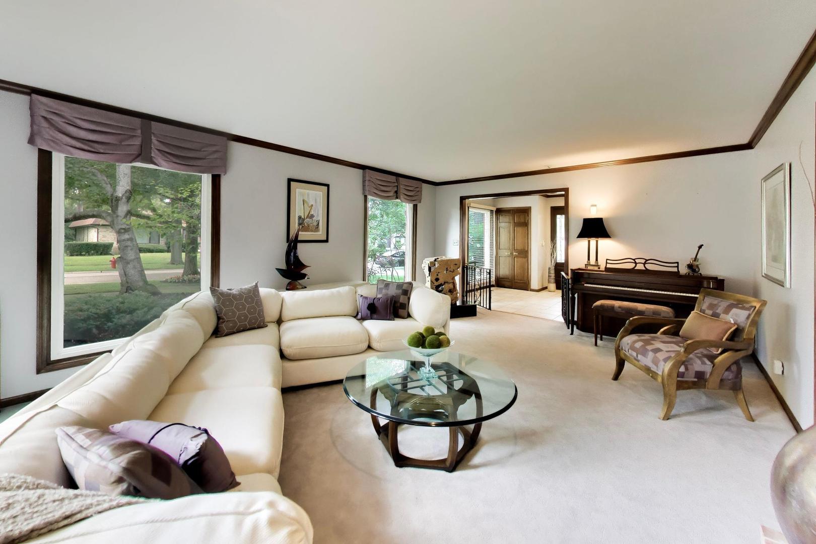 12730323 Property Photo 8