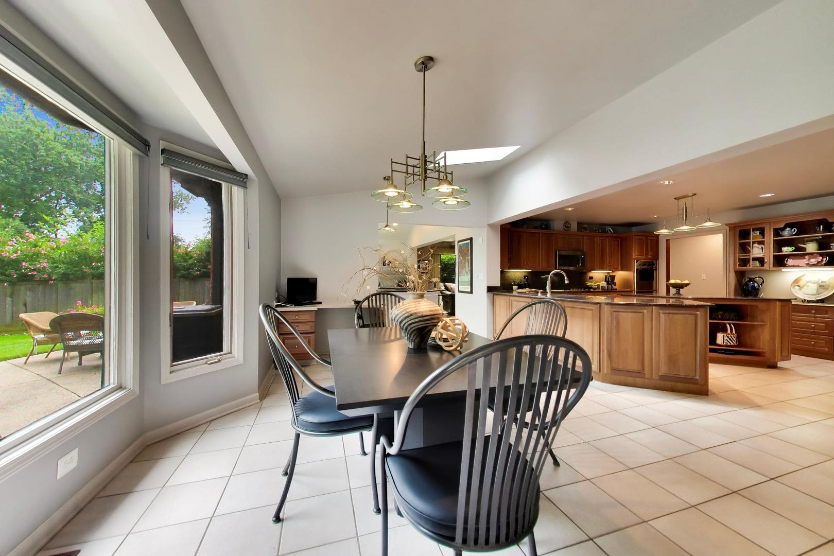 12730323 Property Photo 13