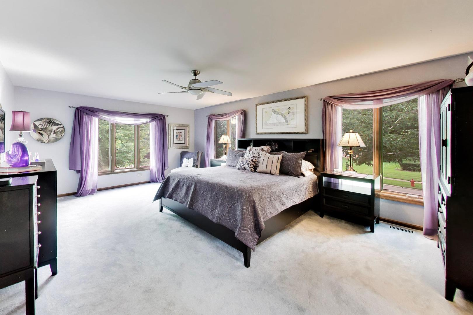 12730323 Property Photo 25