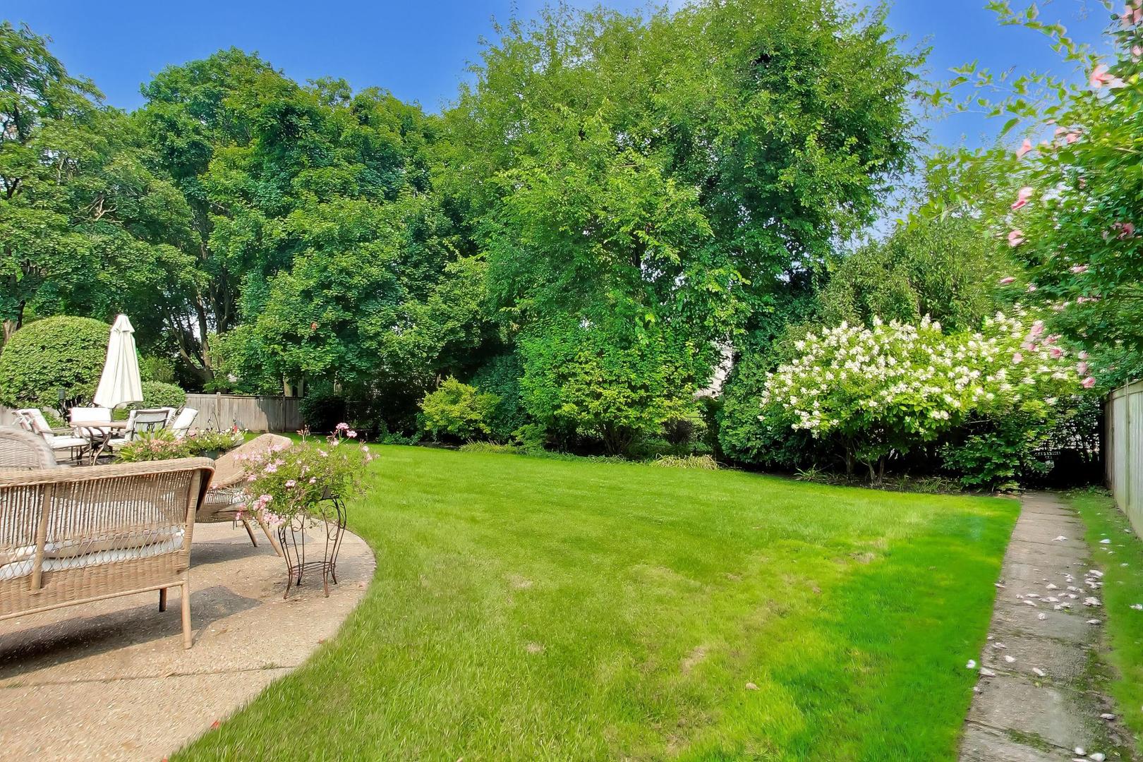 12730323 Property Photo 41