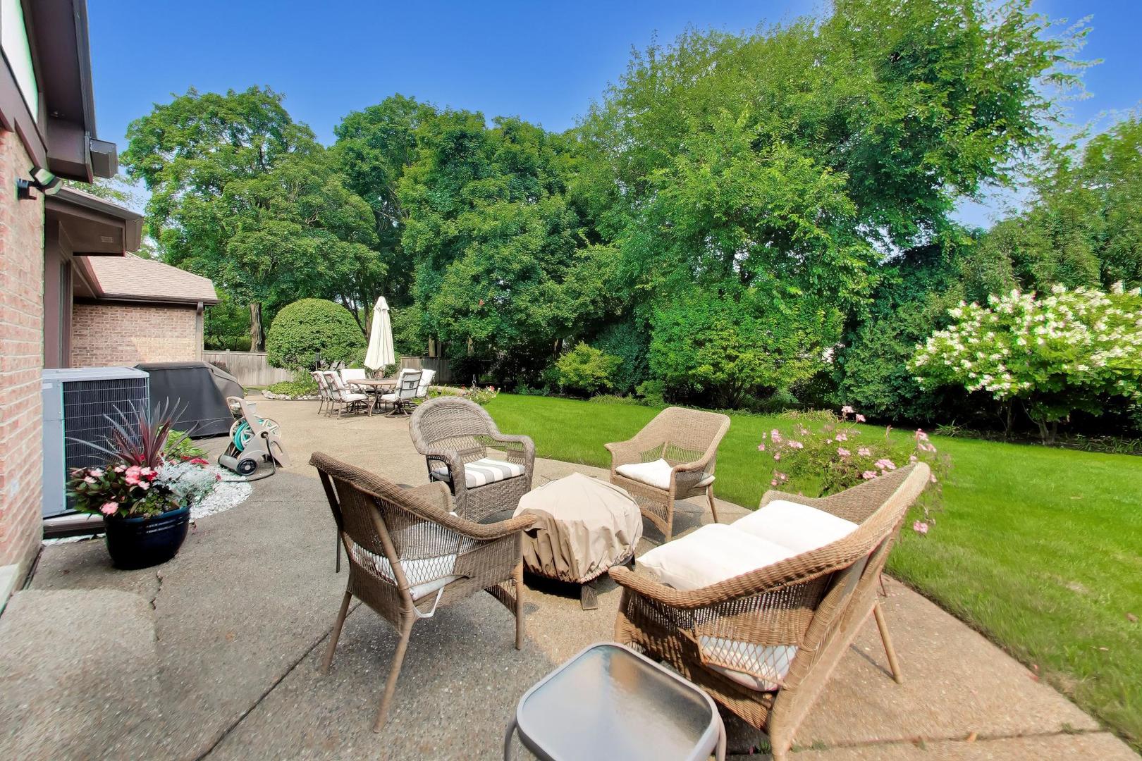 12730323 Property Photo 42