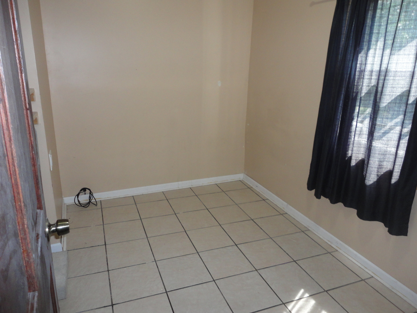 5700 N Artesian Avenue 1s Property Photo 8