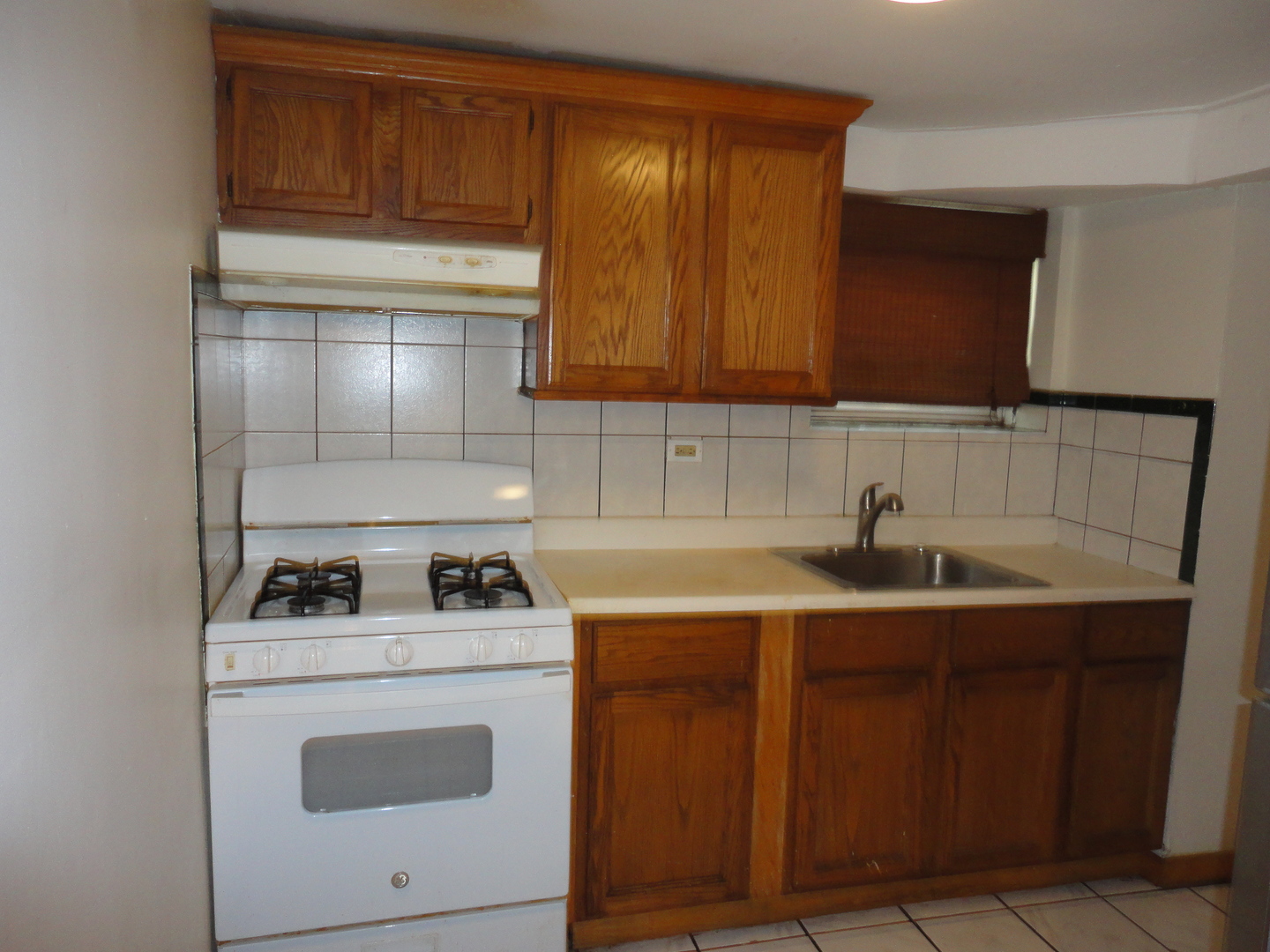 5700 N Artesian Avenue 1s Property Photo 16