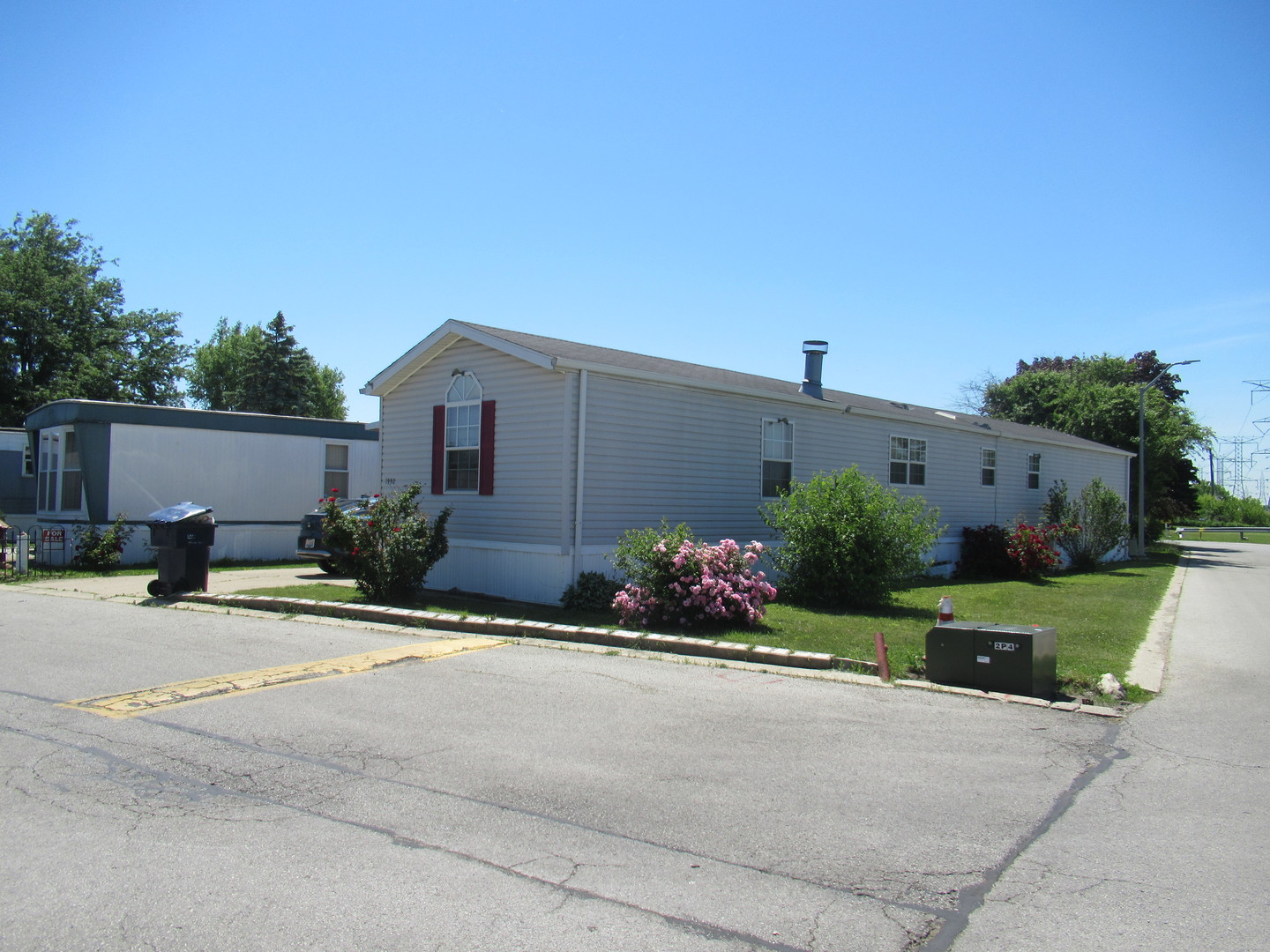 8800 S Harlem Avenue 1992 Property Photo 1