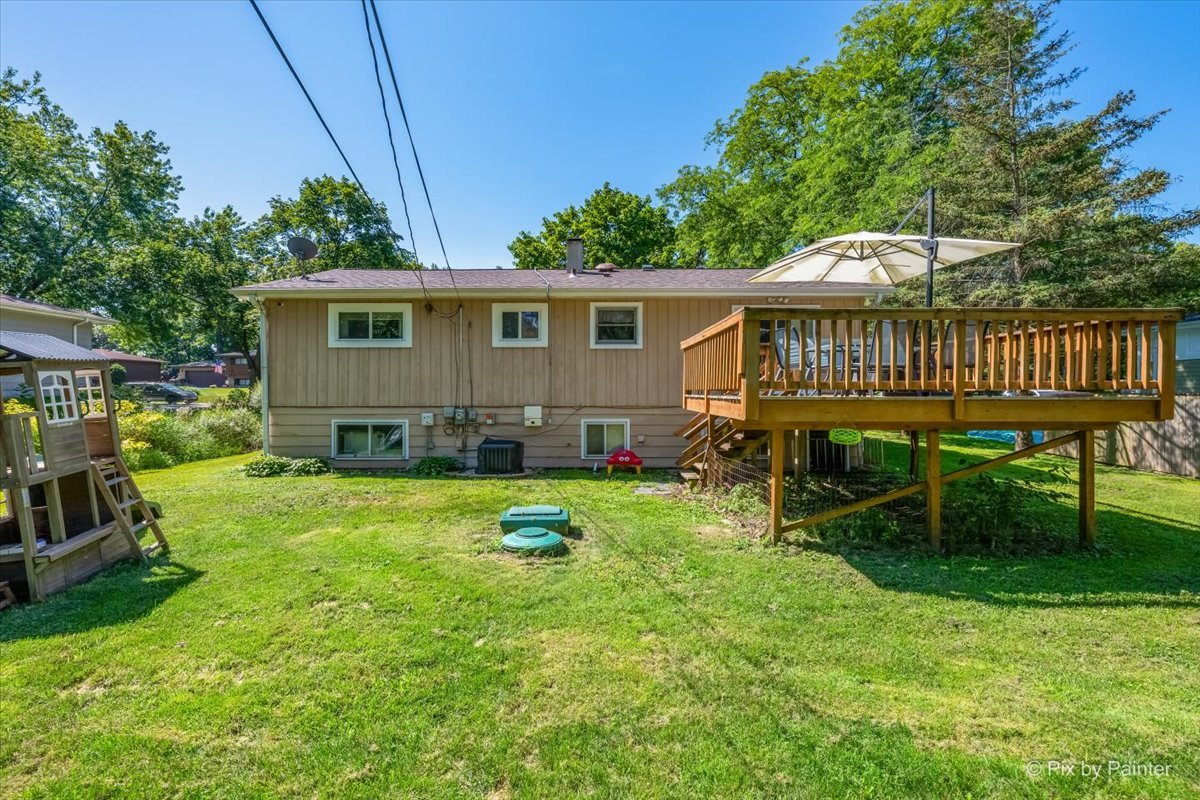 29w264 Lee Road Property Photo 18