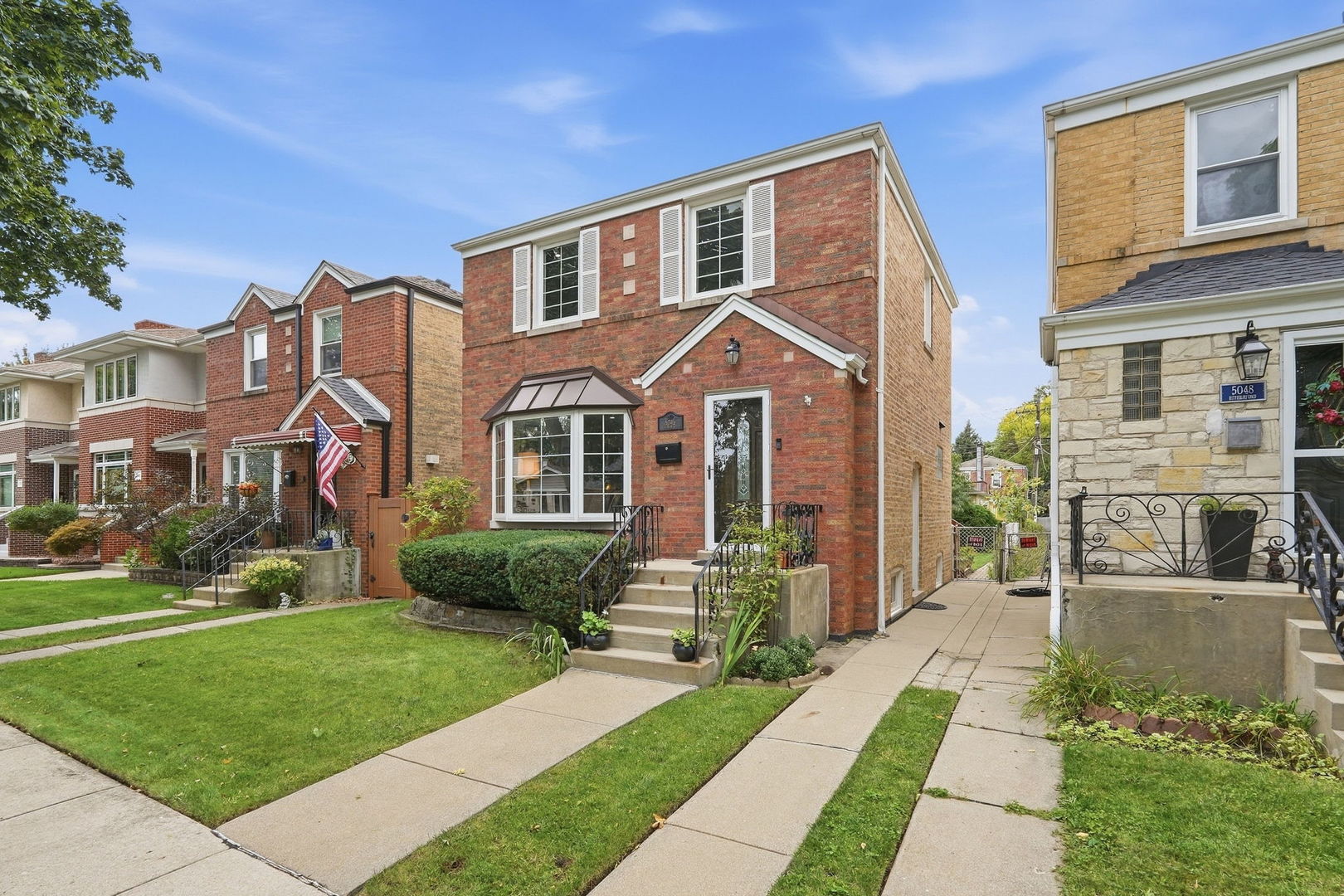 5046 N Rutherford Avenue Property Photo 1