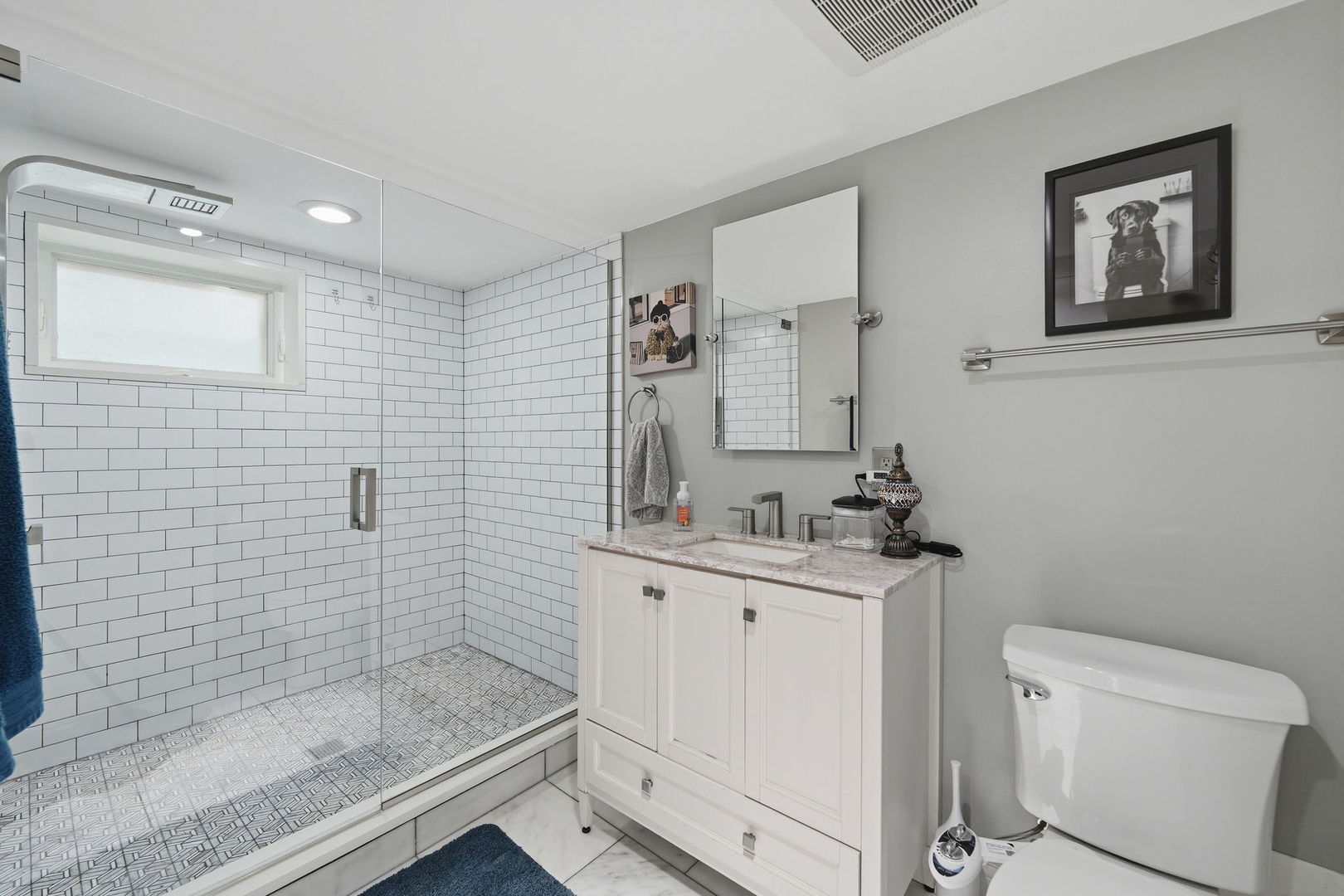 5046 N Rutherford Avenue Property Photo 26