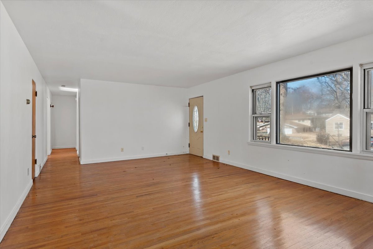 2919 Wasson Way Property Photo 4