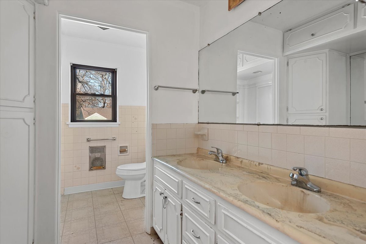 2919 Wasson Way Property Photo 18