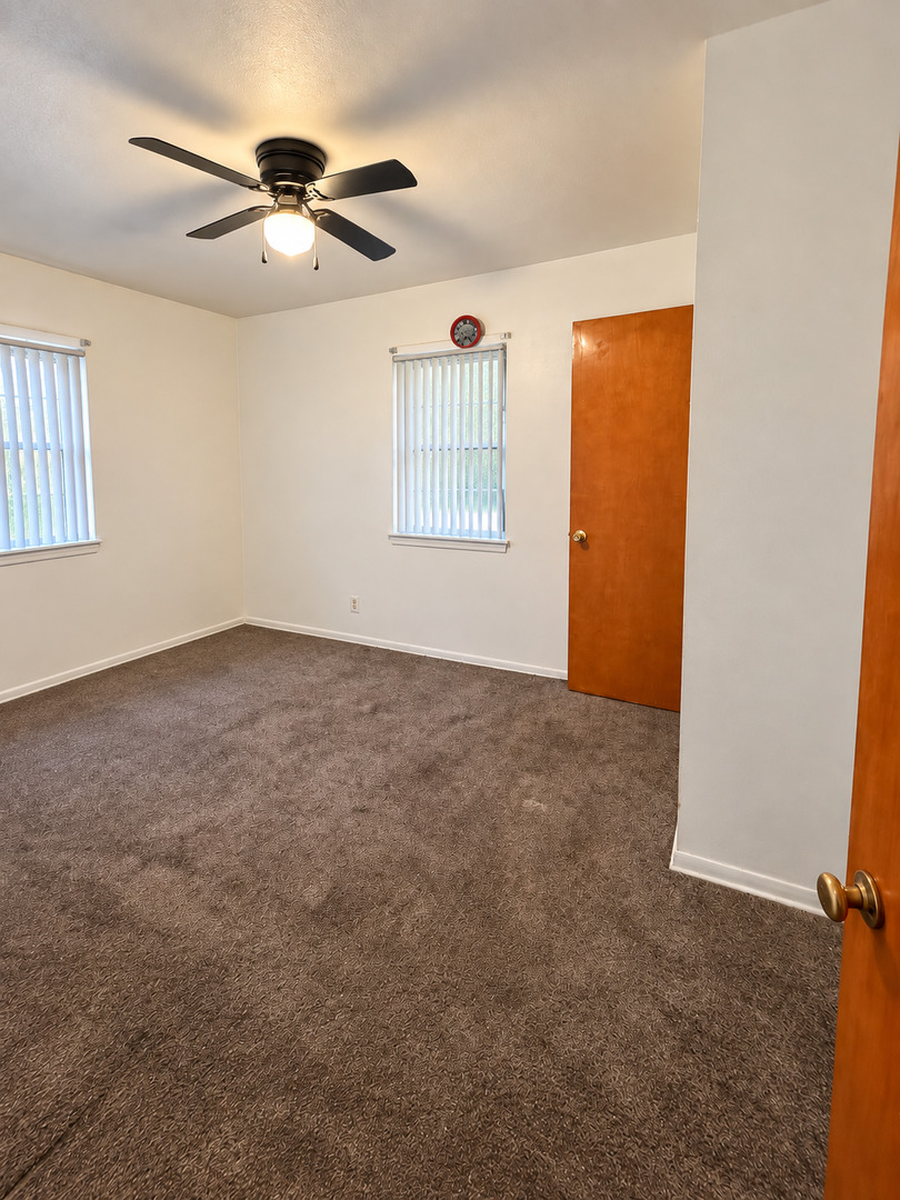 14717 Turlington Avenue Property Photo 11
