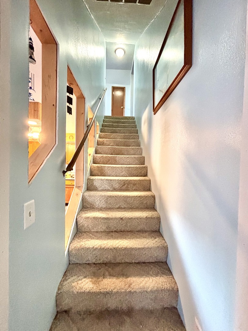 302 N Emma Street Property Photo 13