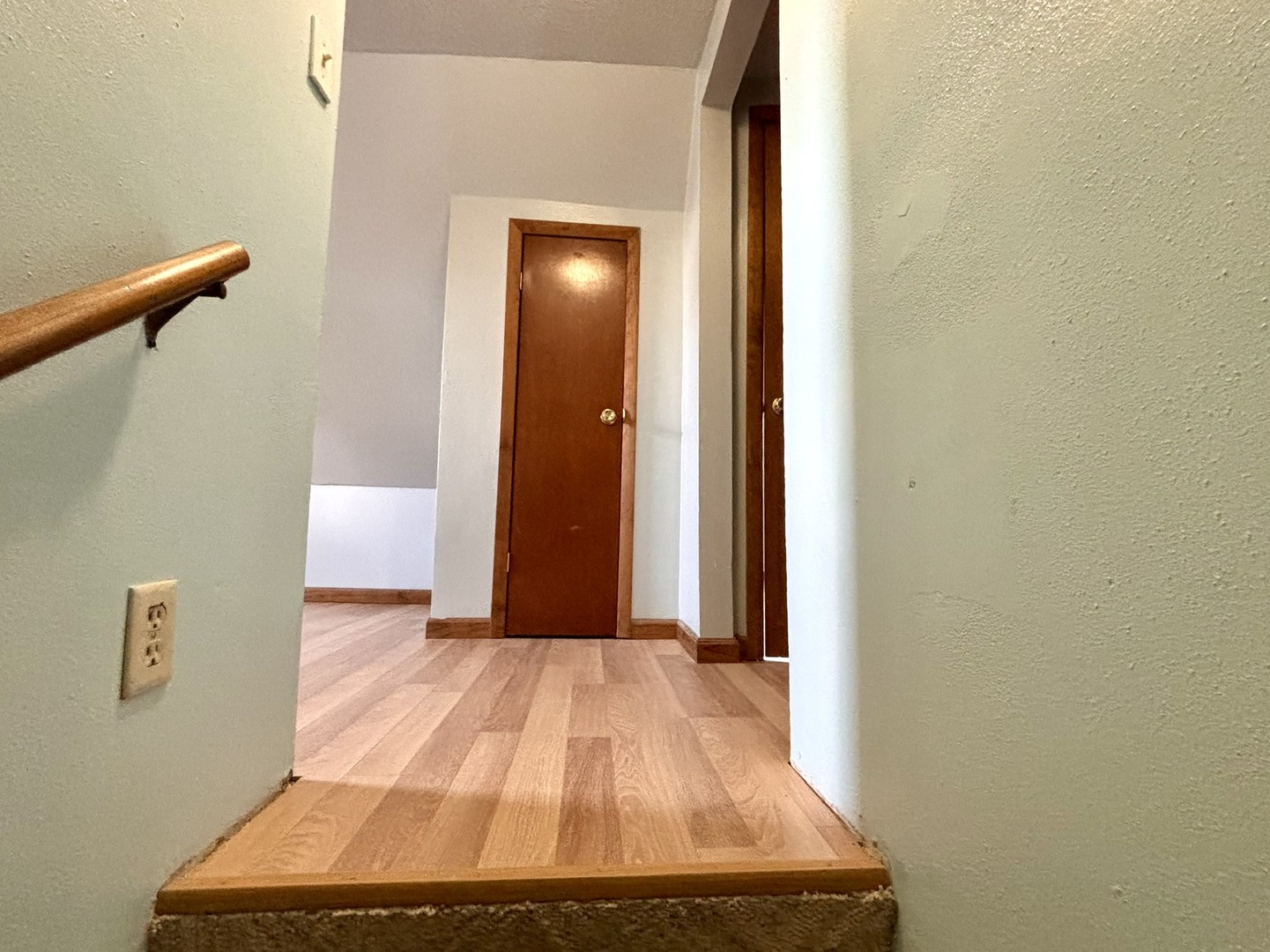 302 N Emma Street Property Photo 14
