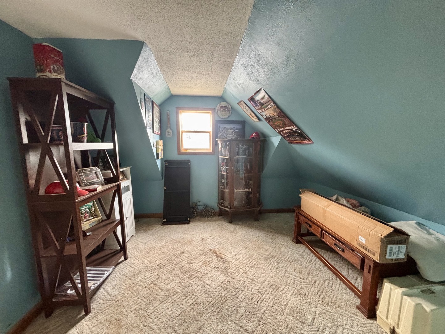 302 N Emma Street Property Photo 16