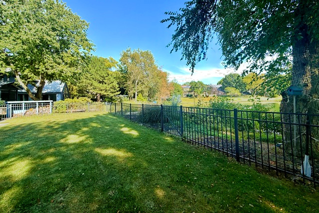 2801 Valley Brook Drive Property Photo 6