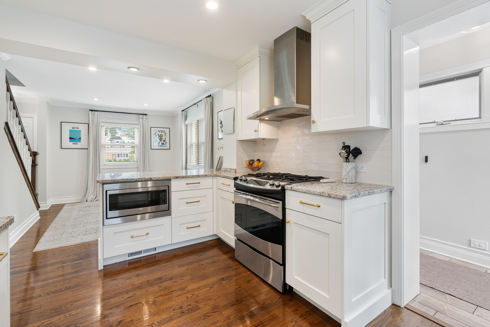 447 Ridge Avenue Property Photo 15