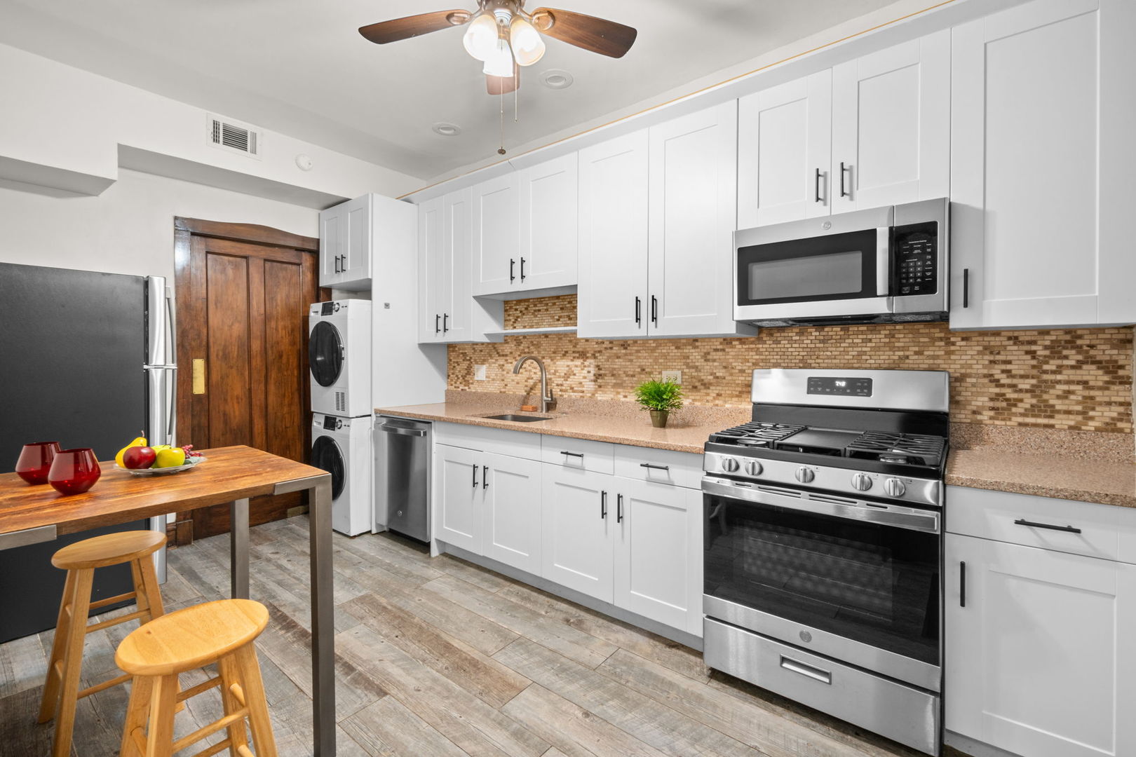 5433 S Greenwood Avenue 2 Property Photo 15