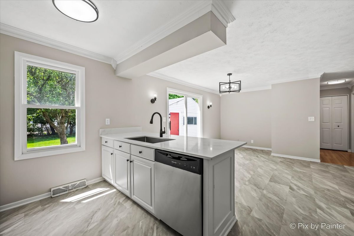 604 Rome Avenue Property Photo 10
