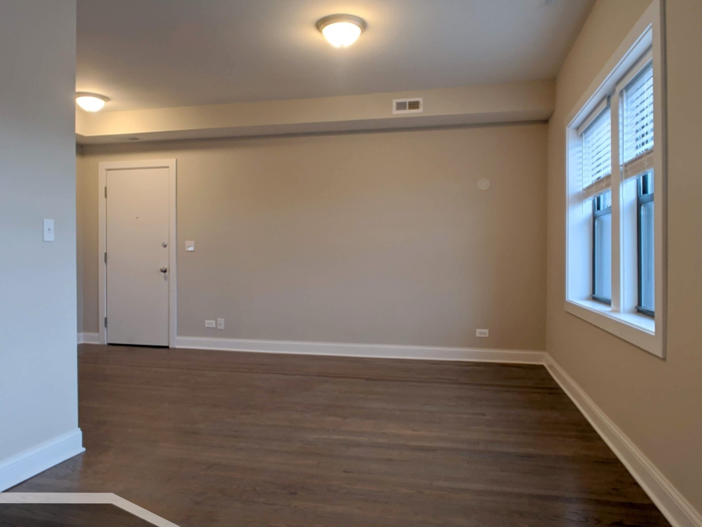 3407 W Fullerton Avenue 3d Property Photo 6