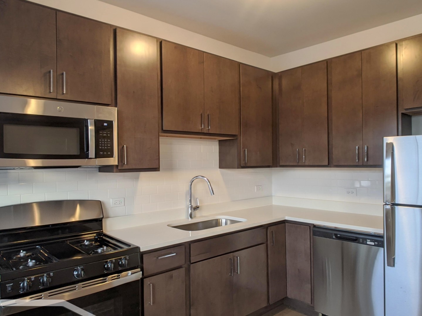 3407 W Fullerton Avenue 3d Property Photo 8