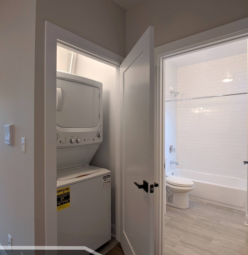 3407 W Fullerton Avenue 3d Property Photo 14