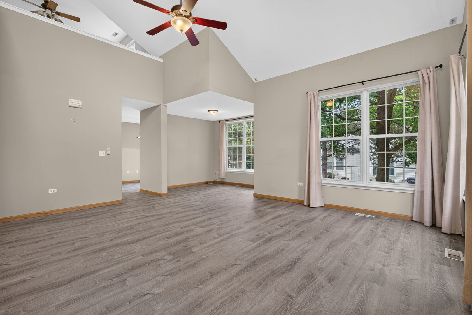 533 Mallard Lane A Property Photo 5