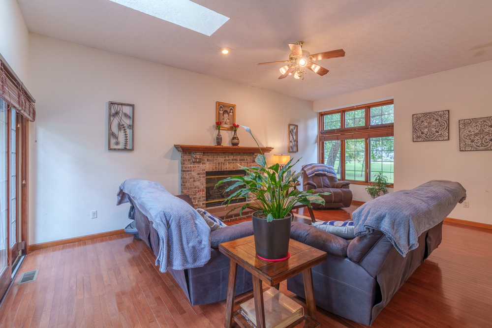 15558 E Country Meadow Road Property Photo 7