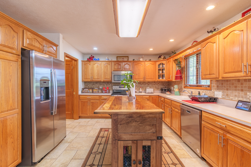 15558 E Country Meadow Road Property Photo 16