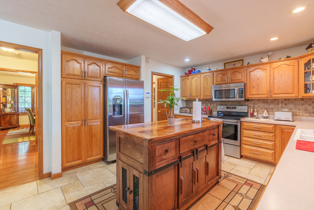 15558 E Country Meadow Road Property Photo 17