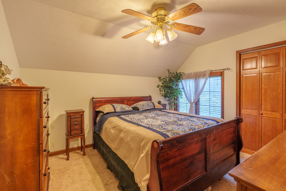 15558 E Country Meadow Road Property Photo 24