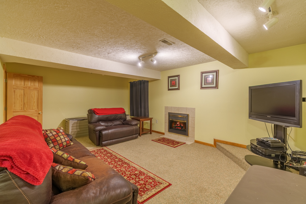 15558 E Country Meadow Road Property Photo 33