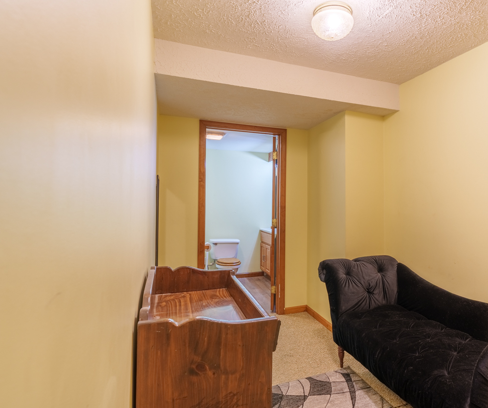 15558 E Country Meadow Road Property Photo 37