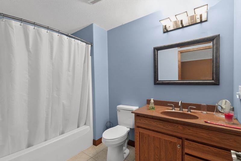 310 Bayview Court Property Photo 11
