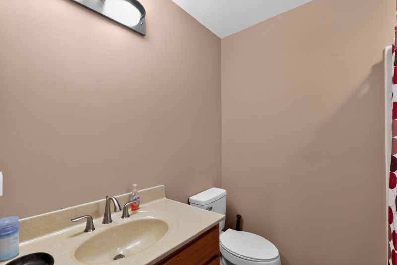 310 Bayview Court Property Photo 15