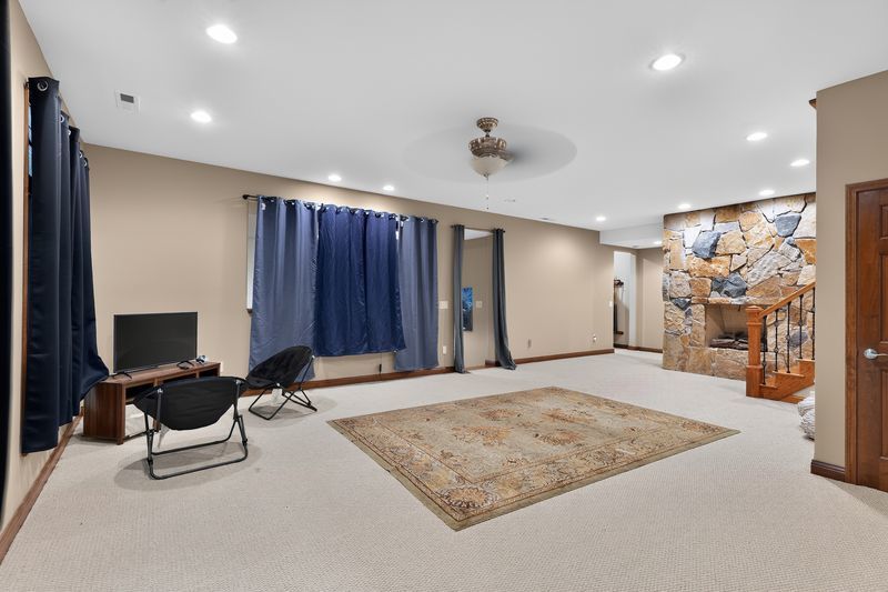 310 Bayview Court Property Photo 19